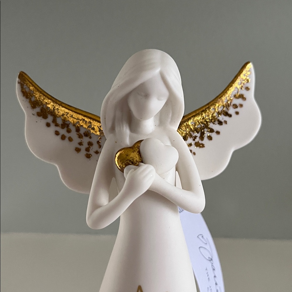 Hallmark White and Gold Angel Figurine - Picture 2 of 8